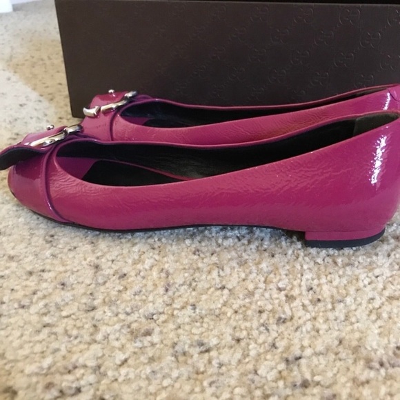 REDUCED Gucci Peep Toe Patent Flats - Picture 3 of 3